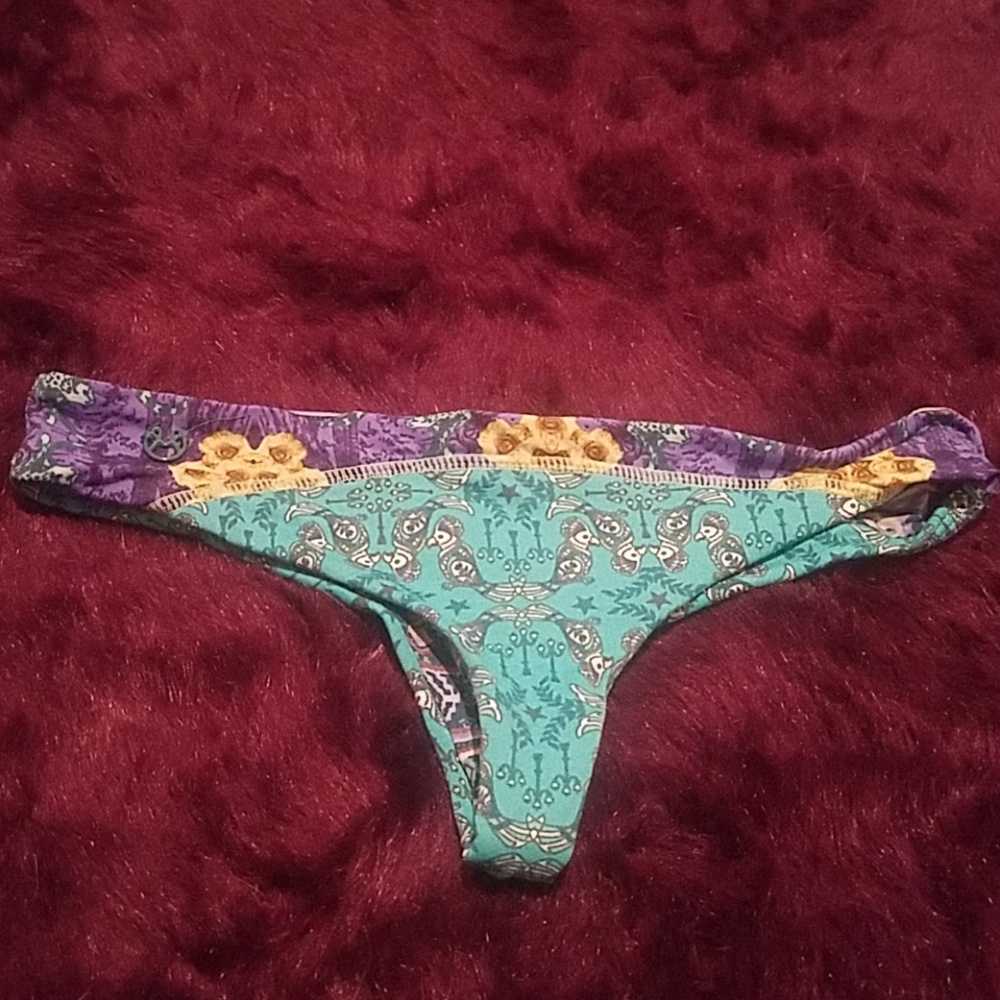 MAAJI reversible bikini
